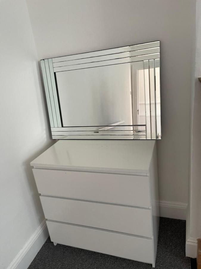 Perfect Room 1 بريستول المظهر الخارجي الصورة